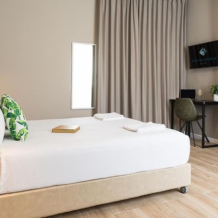 Blue Sea Marble Hotel Тел Авив Екстериор снимка