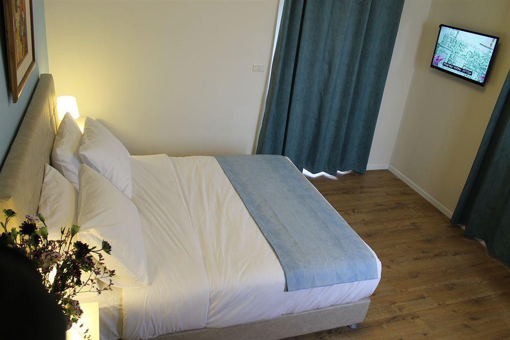 Blue Sea Marble Hotel Тел Авив Екстериор снимка