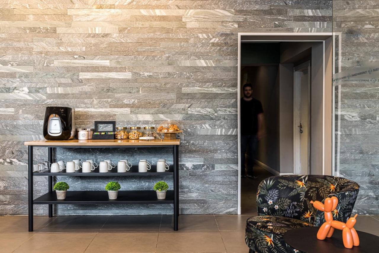 Blue Sea Marble Hotel Тел Авив Екстериор снимка